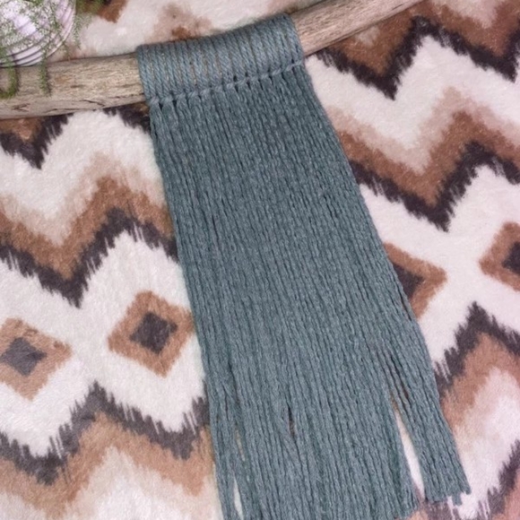 Unique HandCrafted Macrame Driftwood Wall Art Decor - Picture 4 of 16